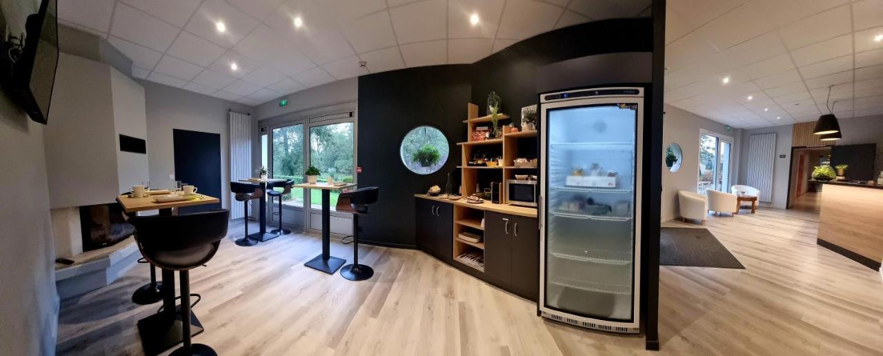 Hotel Pont De Senard Montaigu-Vendee Kültér fotó