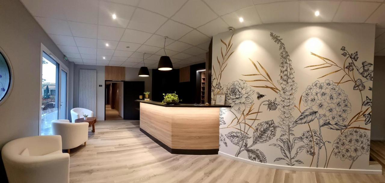 Hotel Pont De Senard Montaigu-Vendee Kültér fotó